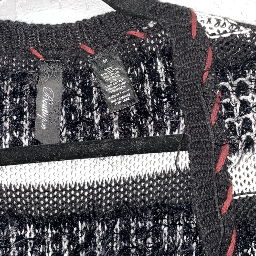 Sweater - Picture 3 of 5